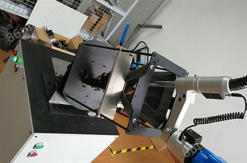 菊平牌自动化设备系列焊接机器人