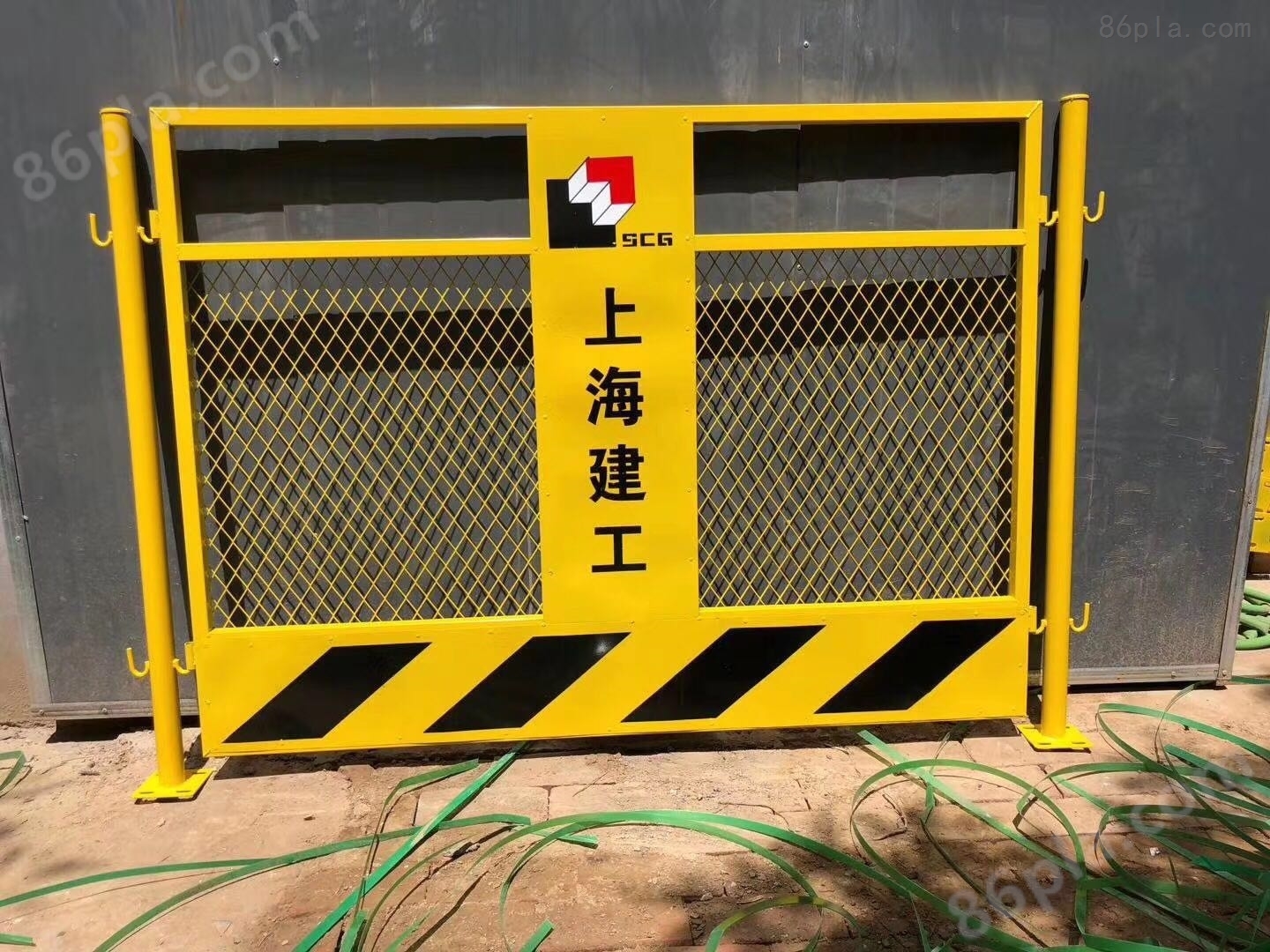烨方防护栏厂家工地施工井口电梯防护安全门